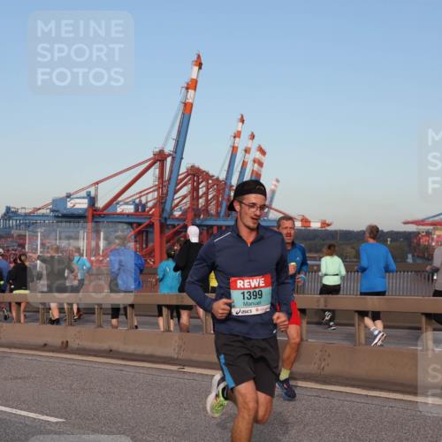 03.10.2024 - Köhlbrandbrückenlauf Matties Gatica Varas http://msf.ph/oto/7212052 03.10.2024 09:37:05 Position 2 1399 meine-sportfotos.de