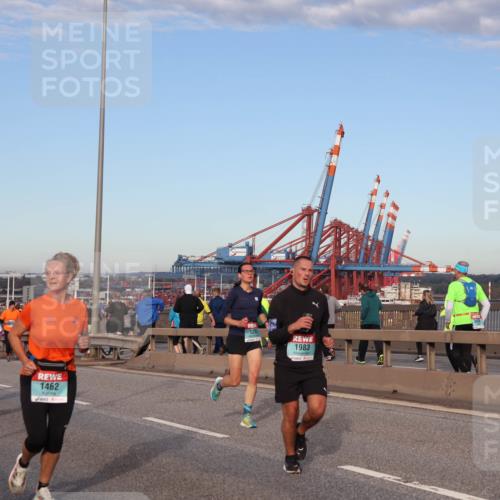 03.10.2024 - Köhlbrandbrückenlauf Matties Gatica Varas http://msf.ph/oto/7212173 03.10.2024 09:37:09 Position 2 1439, 0, 1462, 1983 meine-sportfotos.de
