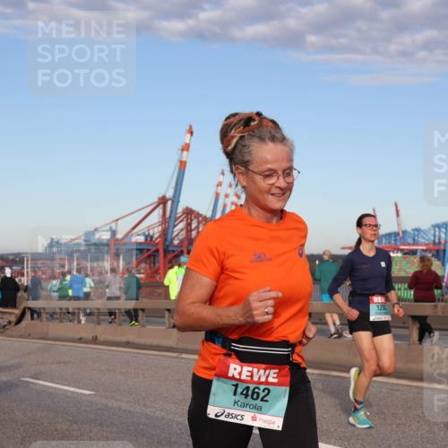 03.10.2024 - Köhlbrandbrückenlauf Matties Gatica Varas http://msf.ph/oto/7212238 03.10.2024 09:37:11 Position 2 1439, 1462, 1290 meine-sportfotos.de