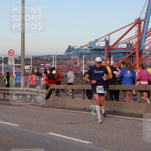 03.10.2024 - Köhlbrandbrückenlauf Matties Gatica Varas http://msf.ph/oto/7212959 03.10.2024 09:37:39 Position 2 1189, 1500, 1, 3, 2002 meine-sportfotos.de