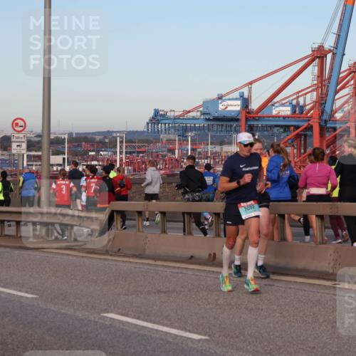 03.10.2024 - Köhlbrandbrückenlauf Matties Gatica Varas http://msf.ph/oto/7212965 03.10.2024 09:37:39 Position 2 1189, 1500, 1, 3, 7, 2002 meine-sportfotos.de