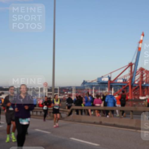 03.10.2024 - Köhlbrandbrückenlauf Matties Gatica Varas http://msf.ph/oto/7213019 03.10.2024 09:37:41 Position 2  meine-sportfotos.de