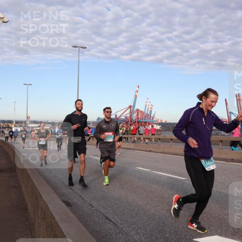 03.10.2024 - Köhlbrandbrückenlauf Matties Gatica Varas http://msf.ph/oto/7213064 03.10.2024 09:37:44 Position 2 1370, 1314, 1700 meine-sportfotos.de