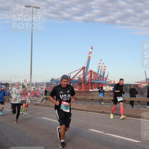 03.10.2024 - Köhlbrandbrückenlauf Matties Gatica Varas http://msf.ph/oto/7213188 03.10.2024 09:37:51 Position 2 2612, 1262 meine-sportfotos.de