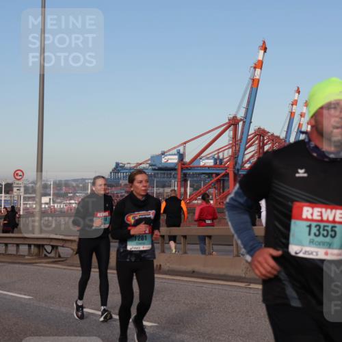 03.10.2024 - Köhlbrandbrückenlauf Matties Gatica Varas http://msf.ph/oto/7213614 03.10.2024 09:38:07 Position 2 187, 264, 500, 1, 1281, 1355 meine-sportfotos.de