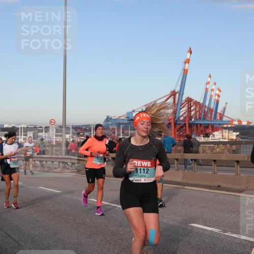 03.10.2024 - Köhlbrandbrückenlauf Matties Gatica Varas http://msf.ph/oto/7213769 03.10.2024 09:38:12 Position 2 1350, 163, 1518, 1112, 1187 meine-sportfotos.de