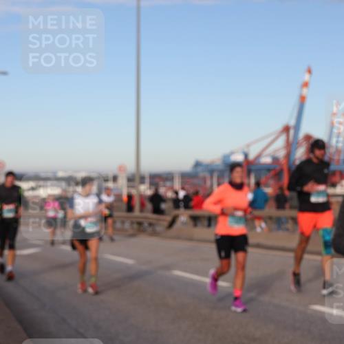 03.10.2024 - Köhlbrandbrückenlauf Matties Gatica Varas http://msf.ph/oto/7213804 03.10.2024 09:38:13 Position 2 1112 meine-sportfotos.de