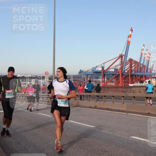 03.10.2024 - Köhlbrandbrückenlauf Matties Gatica Varas http://msf.ph/oto/7213851 03.10.2024 09:38:15 Position 2 1637 meine-sportfotos.de