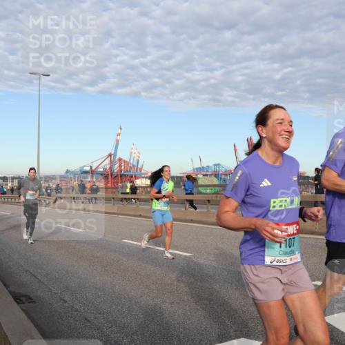 03.10.2024 - Köhlbrandbrückenlauf Matties Gatica Varas http://msf.ph/oto/7214100 03.10.2024 09:38:25 Position 2 107, 1216 meine-sportfotos.de