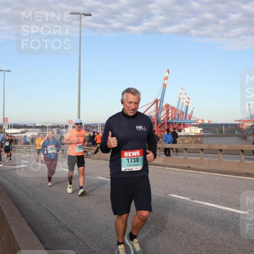 03.10.2024 - Köhlbrandbrückenlauf Matties Gatica Varas http://msf.ph/oto/7214174 03.10.2024 09:38:28 Position 2 1378, 09, 1667, 1730 meine-sportfotos.de