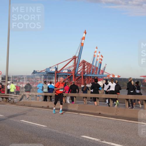 03.10.2024 - Köhlbrandbrückenlauf Matties Gatica Varas http://msf.ph/oto/7214769 03.10.2024 09:38:44 Position 2 1548 meine-sportfotos.de