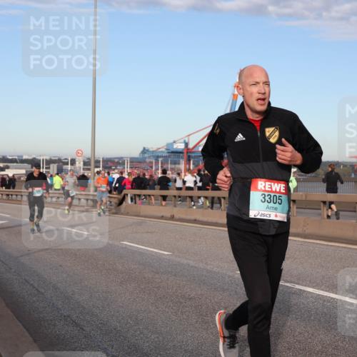 03.10.2024 - Köhlbrandbrückenlauf Matties Gatica Varas http://msf.ph/oto/7214851 03.10.2024 09:38:47 Position 2 3305 meine-sportfotos.de