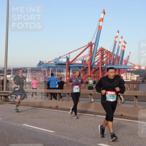 03.10.2024 - Köhlbrandbrückenlauf Matties Gatica Varas http://msf.ph/oto/7215325 03.10.2024 09:39:01 Position 2 1500, 1, 1390, 1676 meine-sportfotos.de