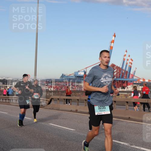 03.10.2024 - Köhlbrandbrückenlauf Matties Gatica Varas http://msf.ph/oto/7215650 03.10.2024 09:39:10 Position 2 2283, 2023, 3235 meine-sportfotos.de