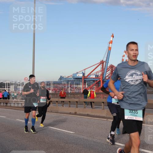 03.10.2024 - Köhlbrandbrückenlauf Matties Gatica Varas http://msf.ph/oto/7215683 03.10.2024 09:39:11 Position 2 15001, 00, 1, 2283, 163, 2013, 3235 meine-sportfotos.de