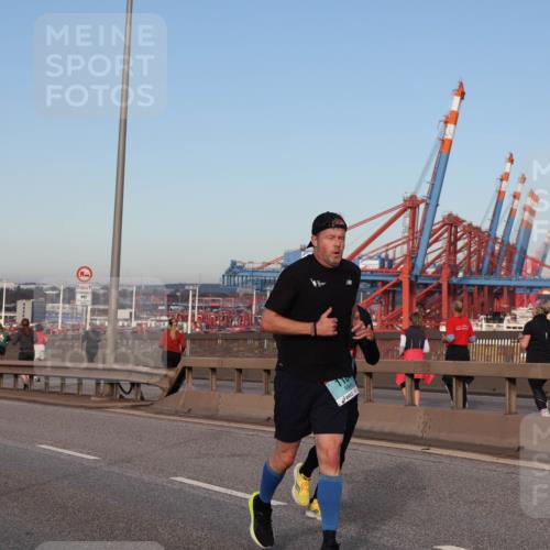 03.10.2024 - Köhlbrandbrückenlauf Matties Gatica Varas http://msf.ph/oto/7215751 03.10.2024 09:39:12 Position 2  meine-sportfotos.de