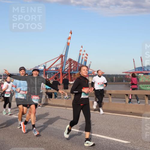 03.10.2024 - Köhlbrandbrückenlauf Matties Gatica Varas http://msf.ph/oto/7216197 03.10.2024 09:39:38 Position 2 500, 1, 1585, 1441, 1595, 1246 meine-sportfotos.de