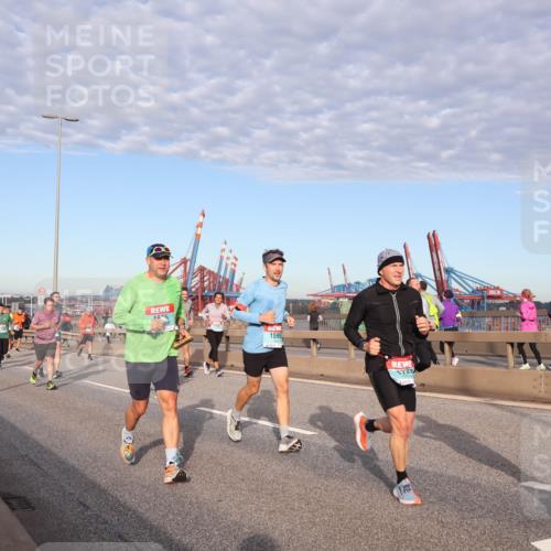 03.10.2024 - Köhlbrandbrückenlauf Matties Gatica Varas http://msf.ph/oto/7216237 03.10.2024 09:39:40 Position 2 1505, 1595, 1728, 1182 meine-sportfotos.de