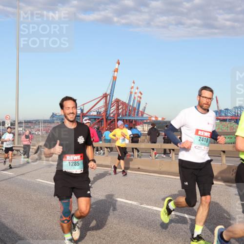 03.10.2024 - Köhlbrandbrückenlauf Matties Gatica Varas http://msf.ph/oto/7216513 03.10.2024 09:39:48 Position 2 1285, 2418 meine-sportfotos.de