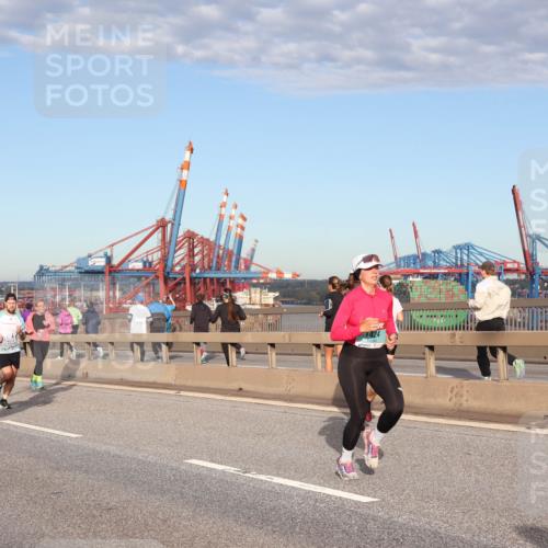 03.10.2024 - Köhlbrandbrückenlauf Matties Gatica Varas http://msf.ph/oto/7216568 03.10.2024 09:39:50 Position 2 1580, 1424 meine-sportfotos.de