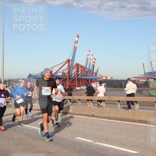 03.10.2024 - Köhlbrandbrückenlauf Matties Gatica Varas http://msf.ph/oto/7216624 03.10.2024 09:39:51 Position 2 1624, 500, 1, 1580 meine-sportfotos.de