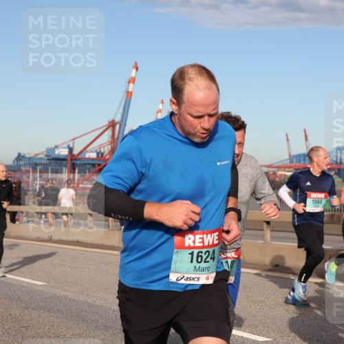 03.10.2024 - Köhlbrandbrückenlauf Matties Gatica Varas http://msf.ph/oto/7216712 03.10.2024 09:39:54 Position 2 1582, 1624, 1, 1593 meine-sportfotos.de