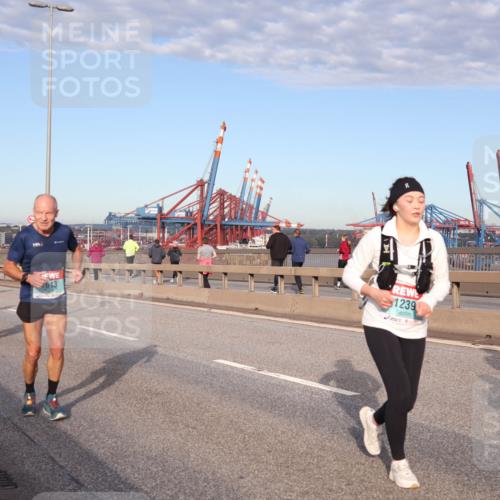 03.10.2024 - Köhlbrandbrückenlauf Matties Gatica Varas http://msf.ph/oto/7217225 03.10.2024 09:40:08 Position 2 613, 1239 meine-sportfotos.de
