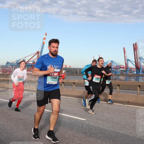 03.10.2024 - Köhlbrandbrückenlauf Matties Gatica Varas http://msf.ph/oto/7217537 03.10.2024 09:40:18 Position 2 1504, 1997, 1998, 174, 1484 meine-sportfotos.de