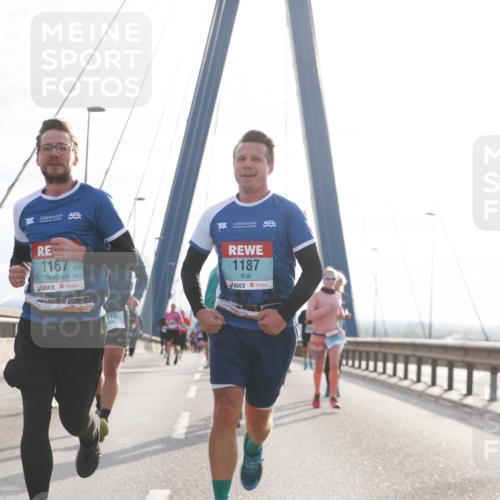 03.10.2024 - Köhlbrandbrückenlauf Jannik Wohlers http://msf.ph/oto/7217543 03.10.2024 09:22:48 Position 1 1167, 515, 1187 meine-sportfotos.de
