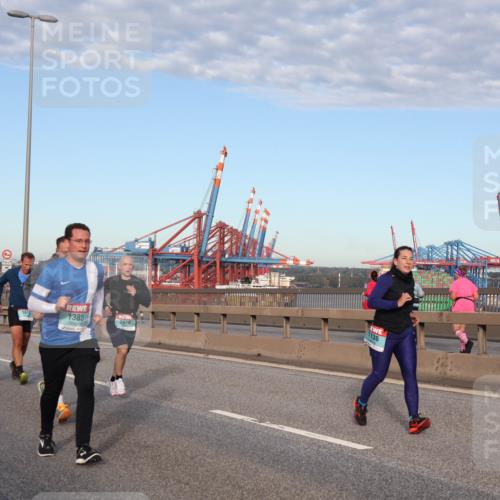 03.10.2024 - Köhlbrandbrückenlauf Matties Gatica Varas http://msf.ph/oto/7217633 03.10.2024 09:40:22 Position 2 1615, 1385, 2570, 1136, 1697 meine-sportfotos.de