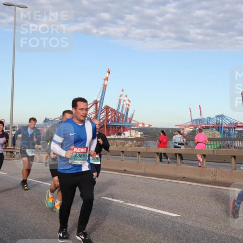 03.10.2024 - Köhlbrandbrückenlauf Matties Gatica Varas http://msf.ph/oto/7217646 03.10.2024 09:40:23 Position 2 2151, 1615, 1674, 1385, 2570, 1136 meine-sportfotos.de
