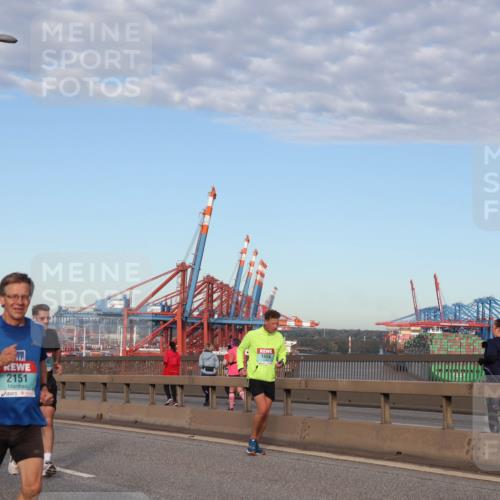 03.10.2024 - Köhlbrandbrückenlauf Matties Gatica Varas http://msf.ph/oto/7217702 03.10.2024 09:40:26 Position 2 1333, 1827, 2151, 1655, 1674 meine-sportfotos.de