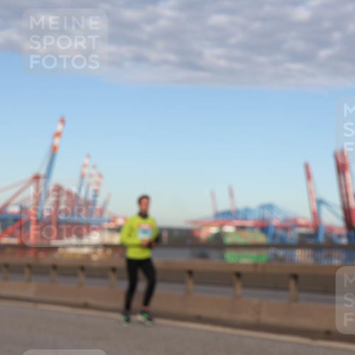 03.10.2024 - Köhlbrandbrückenlauf Matties Gatica Varas http://msf.ph/oto/7217896 03.10.2024 09:40:37 Position 2  meine-sportfotos.de