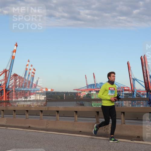 03.10.2024 - Köhlbrandbrückenlauf Matties Gatica Varas http://msf.ph/oto/7217948 03.10.2024 09:40:38 Position 2 1574 meine-sportfotos.de
