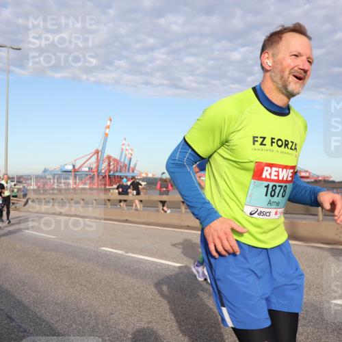 03.10.2024 - Köhlbrandbrückenlauf Matties Gatica Varas http://msf.ph/oto/7218274 03.10.2024 09:40:52 Position 2 1409, 1878 meine-sportfotos.de