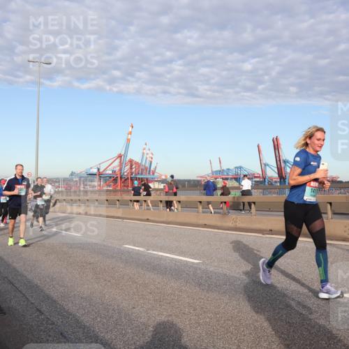 03.10.2024 - Köhlbrandbrückenlauf Matties Gatica Varas http://msf.ph/oto/7218285 03.10.2024 09:40:53 Position 2  meine-sportfotos.de