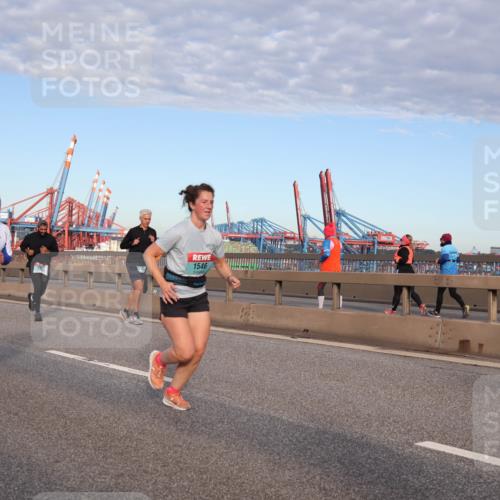 03.10.2024 - Köhlbrandbrückenlauf Matties Gatica Varas http://msf.ph/oto/7218803 03.10.2024 09:41:12 Position 2 1602, 1546 meine-sportfotos.de