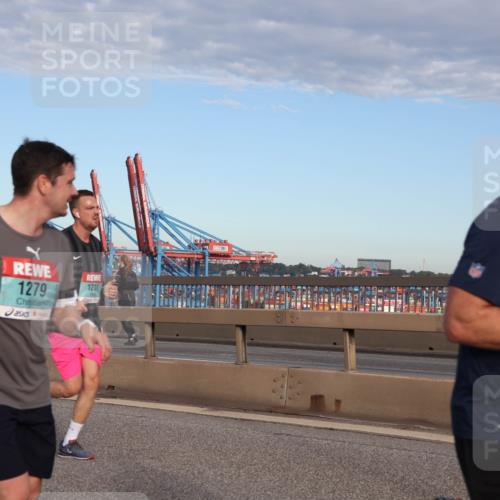 03.10.2024 - Köhlbrandbrückenlauf Matties Gatica Varas http://msf.ph/oto/7218979 03.10.2024 09:41:18 Position 2 1211, 1279, 2000, 3020 meine-sportfotos.de