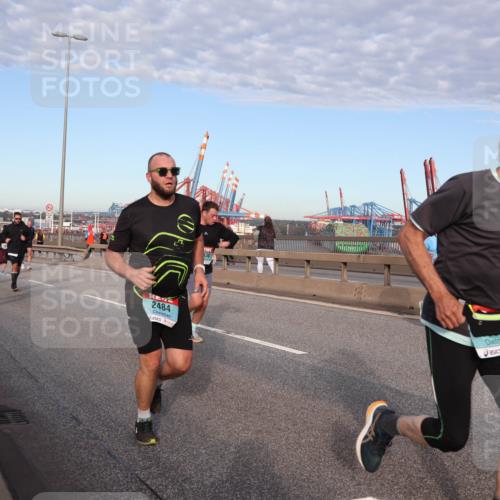 03.10.2024 - Köhlbrandbrückenlauf Matties Gatica Varas http://msf.ph/oto/7219083 03.10.2024 09:41:24 Position 2 2484 meine-sportfotos.de