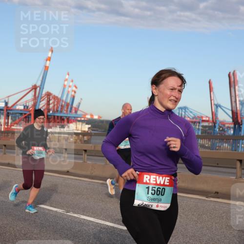 03.10.2024 - Köhlbrandbrückenlauf Matties Gatica Varas http://msf.ph/oto/7219221 03.10.2024 09:41:30 Position 2 1936, 1084, 1560 meine-sportfotos.de