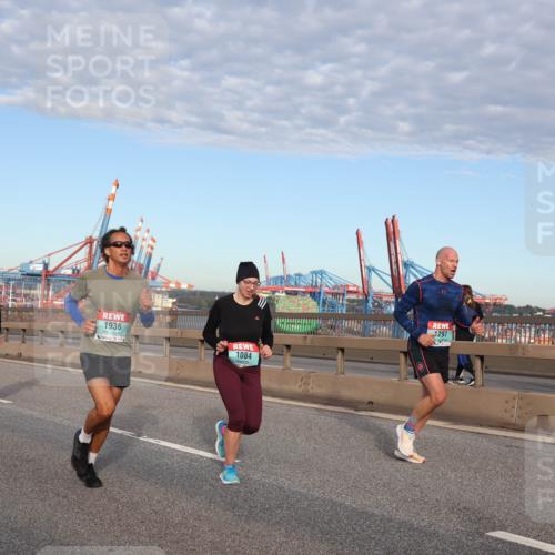 03.10.2024 - Köhlbrandbrückenlauf Matties Gatica Varas http://msf.ph/oto/7219243 03.10.2024 09:41:31 Position 2 1936, 3728, 1084, 297 meine-sportfotos.de