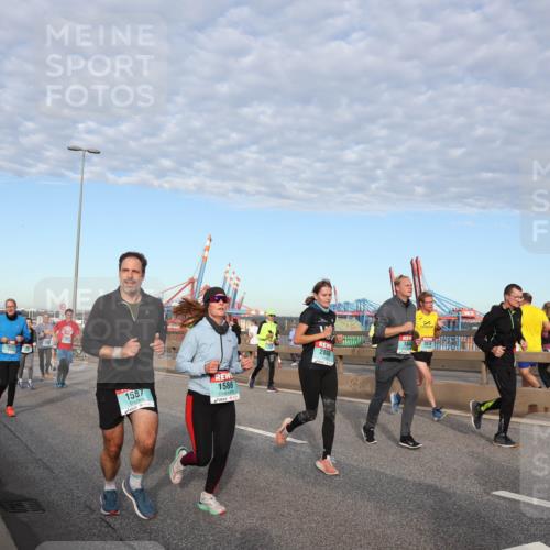 03.10.2024 - Köhlbrandbrückenlauf Matties Gatica Varas http://msf.ph/oto/7219323 03.10.2024 09:41:37 Position 2 1587, 1586, 184 meine-sportfotos.de