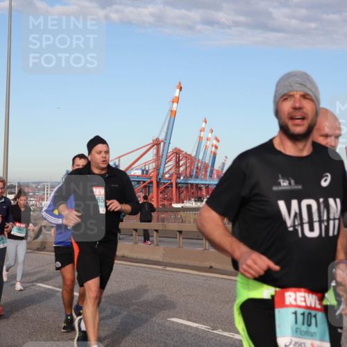03.10.2024 - Köhlbrandbrückenlauf Matties Gatica Varas http://msf.ph/oto/7219616 03.10.2024 09:41:48 Position 2 1915, 1654, 1843, 1101 meine-sportfotos.de