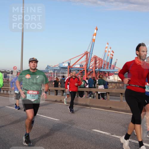 03.10.2024 - Köhlbrandbrückenlauf Matties Gatica Varas http://msf.ph/oto/7220291 03.10.2024 09:42:11 Position 2 1288, 1497, 2347 meine-sportfotos.de