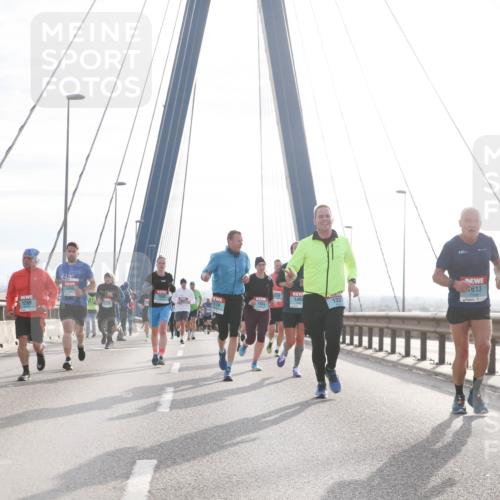 03.10.2024 - Köhlbrandbrückenlauf Jannik Wohlers http://msf.ph/oto/7222351 03.10.2024 09:24:04 Position 1 1998, 1613, 1523, 1494, 1084 meine-sportfotos.de