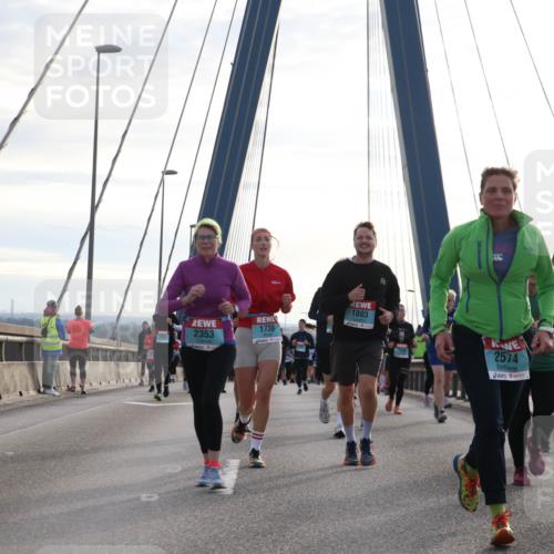 03.10.2024 - Köhlbrandbrückenlauf Jannik Wohlers http://msf.ph/oto/7264877 03.10.2024 09:30:11 Position 1 2508, 1739, 2353, 1803, 2368, 2574, 84 meine-sportfotos.de