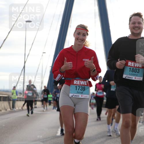 03.10.2024 - Köhlbrandbrückenlauf Jannik Wohlers http://msf.ph/oto/7265138 03.10.2024 09:30:14 Position 1 1739, 1803 meine-sportfotos.de