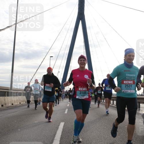 03.10.2024 - Köhlbrandbrückenlauf Jannik Wohlers http://msf.ph/oto/7268539 03.10.2024 09:30:43 Position 1 2720, 3384, 3183, 3695, 2531 meine-sportfotos.de