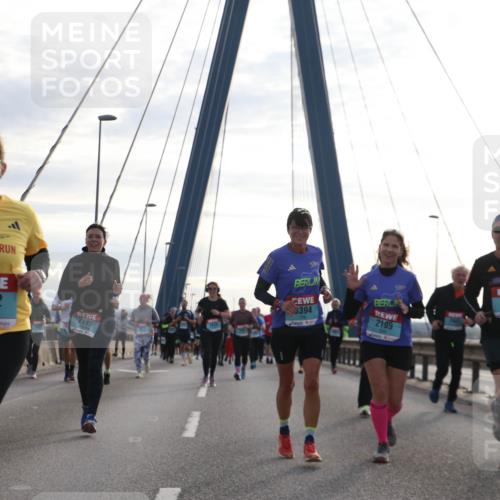 03.10.2024 - Köhlbrandbrückenlauf Jannik Wohlers http://msf.ph/oto/7268771 03.10.2024 09:30:46 Position 1 2322, 3, 394, 2770, 2199, 2160 meine-sportfotos.de