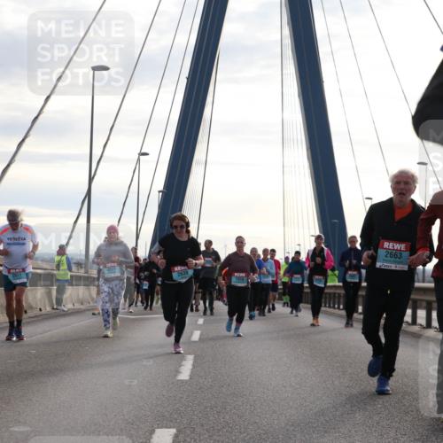 03.10.2024 - Köhlbrandbrückenlauf Jannik Wohlers http://msf.ph/oto/7268809 03.10.2024 09:30:48 Position 1 88048, 2829, 2851, 3571, 2639, 1918, 221, 2663 meine-sportfotos.de